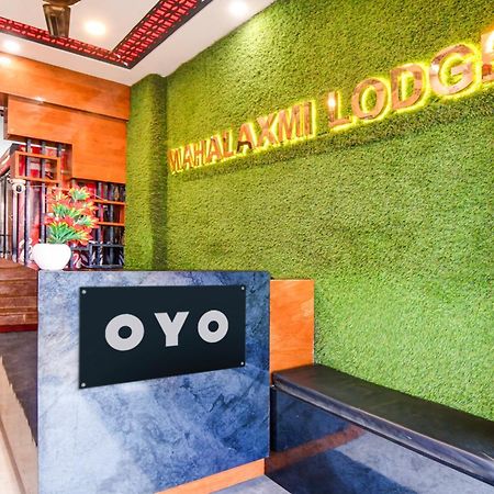 Hotel O Mahalaxmi Lodge Urāli Kültér fotó