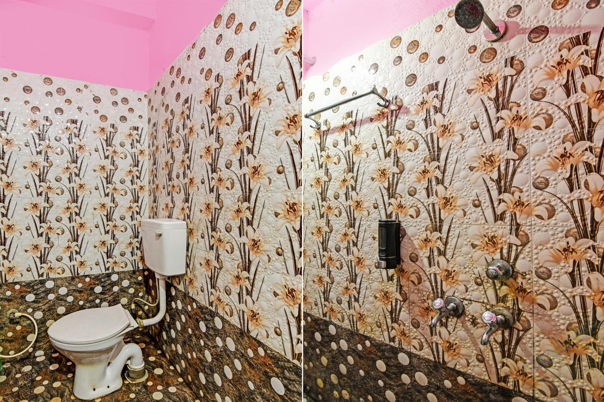 Hotel O Mahalaxmi Lodge Urāli Kültér fotó